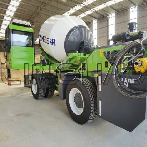 3.5m³ self loading concrete mixer ready for shipment to Guinea